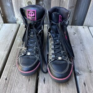 Dereon Hightop Sneakers Size 10